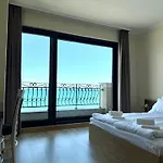 Cosher - Gardenia Palace 10 Free Parking * פומורי